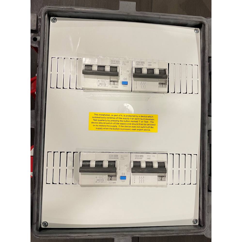 Black RCD Box 1/16A 4Pin Socket, 1/32A 4Pin Socket