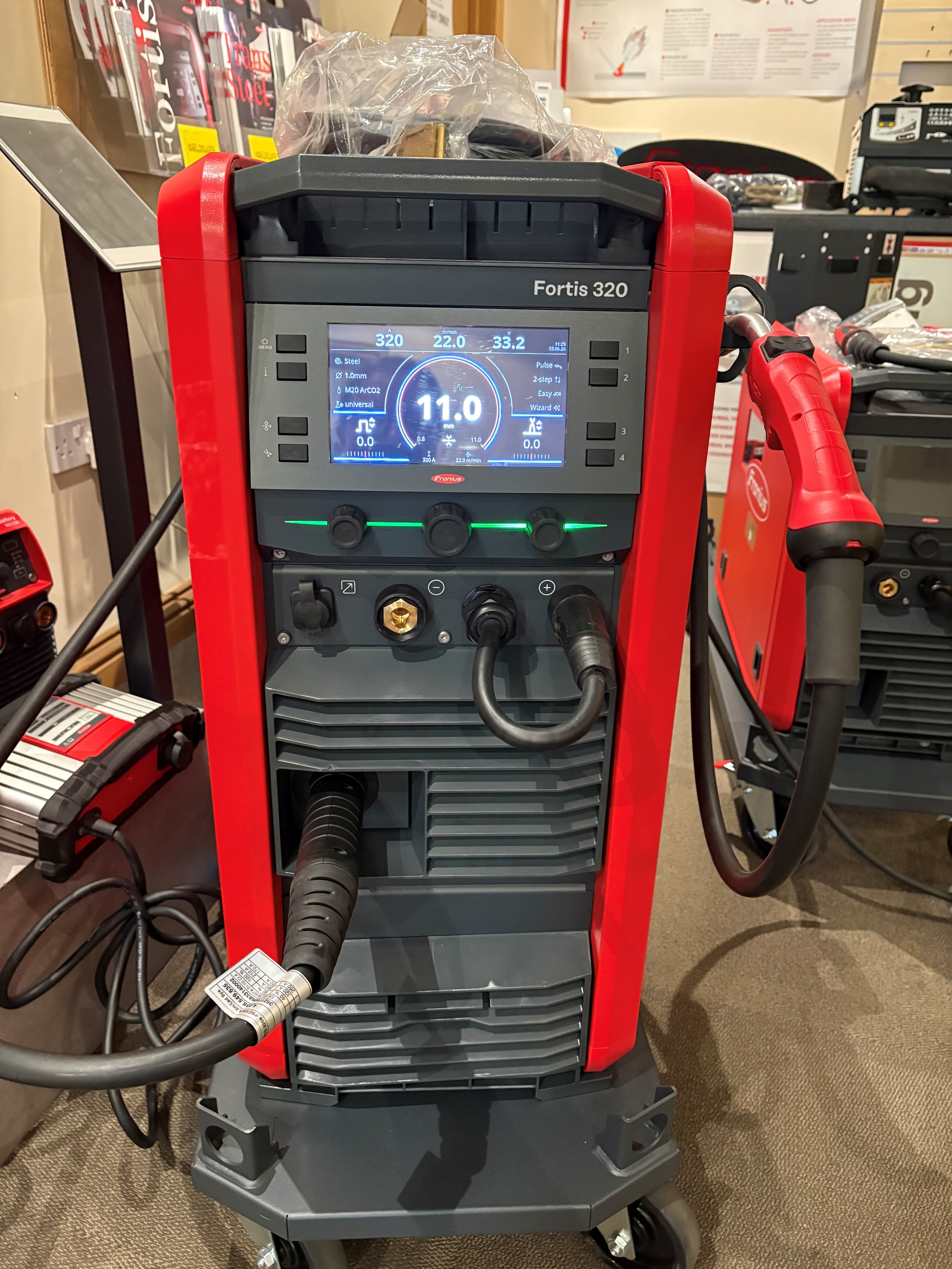 Fronius Fortis 320 C /4R/FSC/G/XT (230/415V) MIG Compact Welding Machine Package