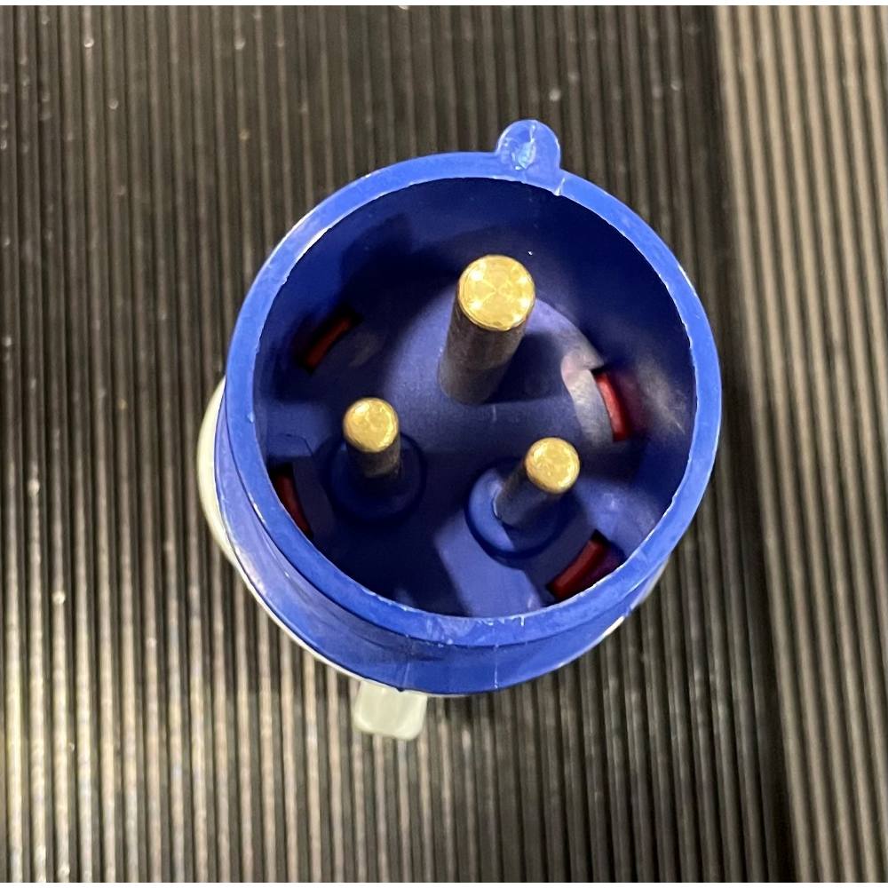 Plug 230V 16A (Blue)